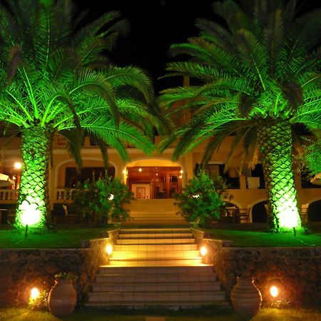 גאוביה Fiori Hotel מראה חיצוני תמונה