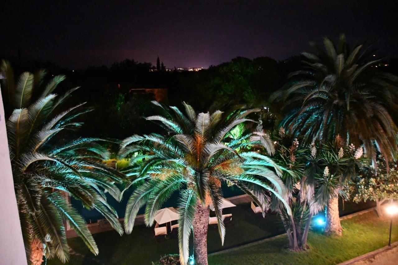 גאוביה Fiori Hotel מראה חיצוני תמונה