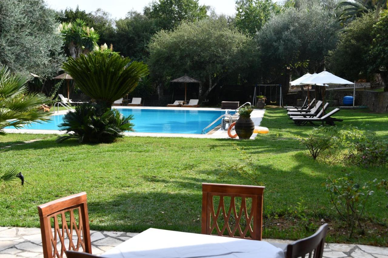 גאוביה Fiori Hotel מראה חיצוני תמונה