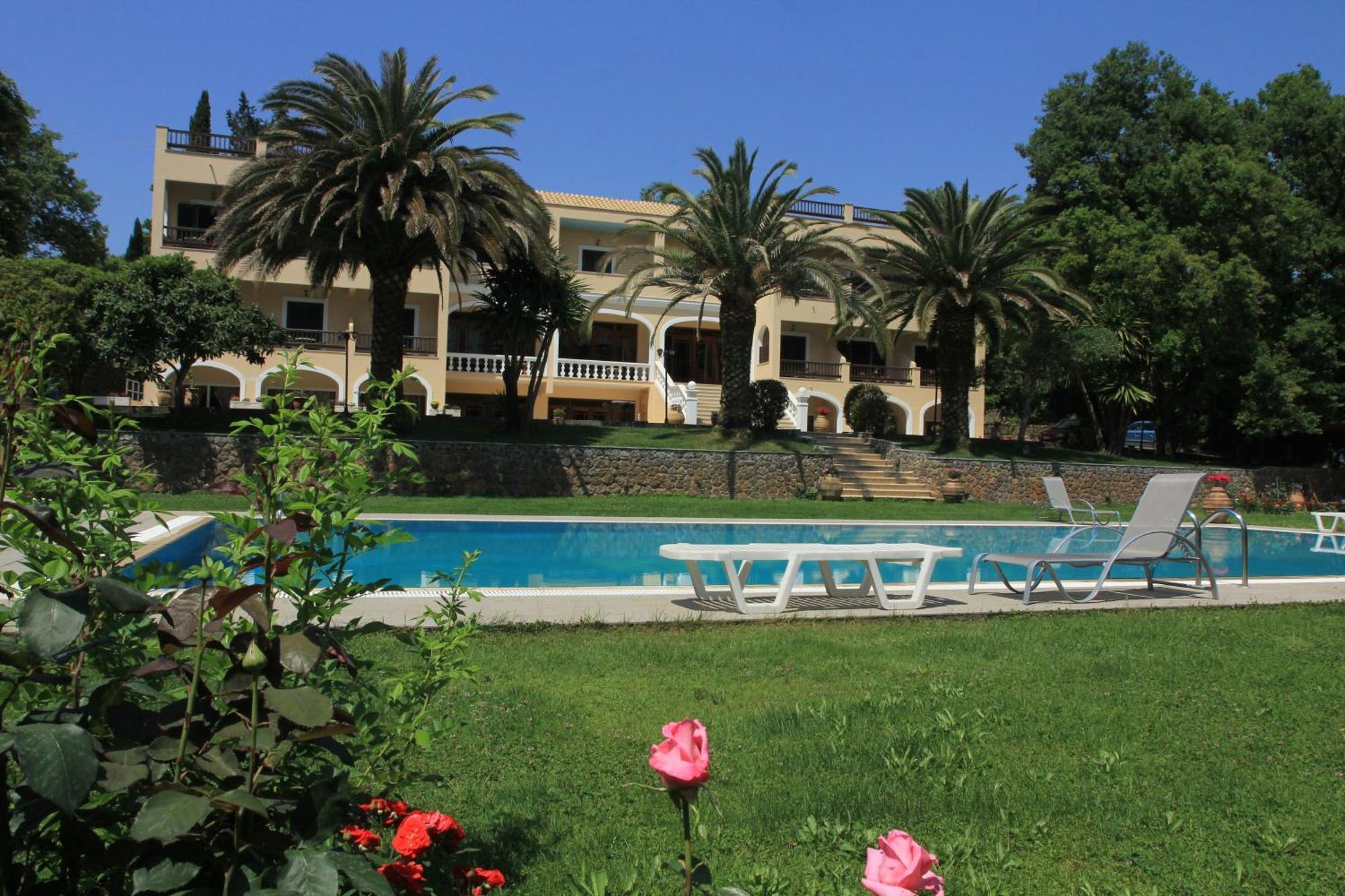 גאוביה Fiori Hotel מראה חיצוני תמונה
